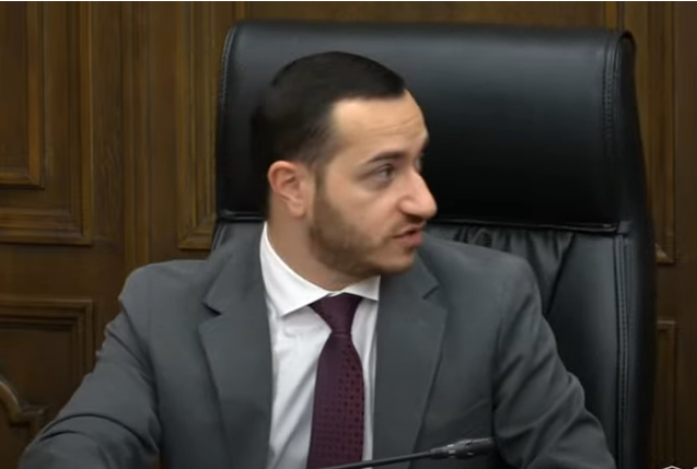 ԲՏԱ նախարար Մխիթար Հայրապետյանը ներկայացնում է 2025-ի բյուջեի նախագիծը՝ ուղիղ