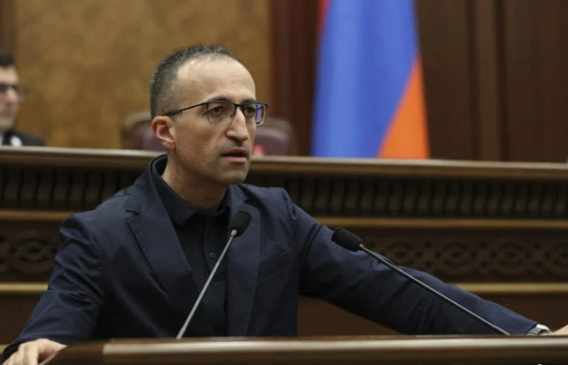 Եթե այնպիսի իրավիճակ լինի, որ իմ մանդատը վայր դնելն անհրաժեշտ լինի թիմին, մեկ վայրկյան չեմ մտածի. Թորոսյան