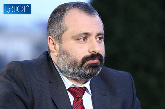 Այն, ինչ ինքն ասում է, պրոպագանդայի տակ ընկած 3-րդ դասարանի երեխայի ասած է. Դավիթ Բաբայան