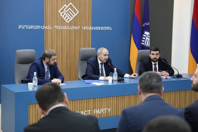 ՔՊ վարչության դռնփակ նիստի հետքերով. ով կլինի ԱԺ նախագահ. «Ժողովուրդ»