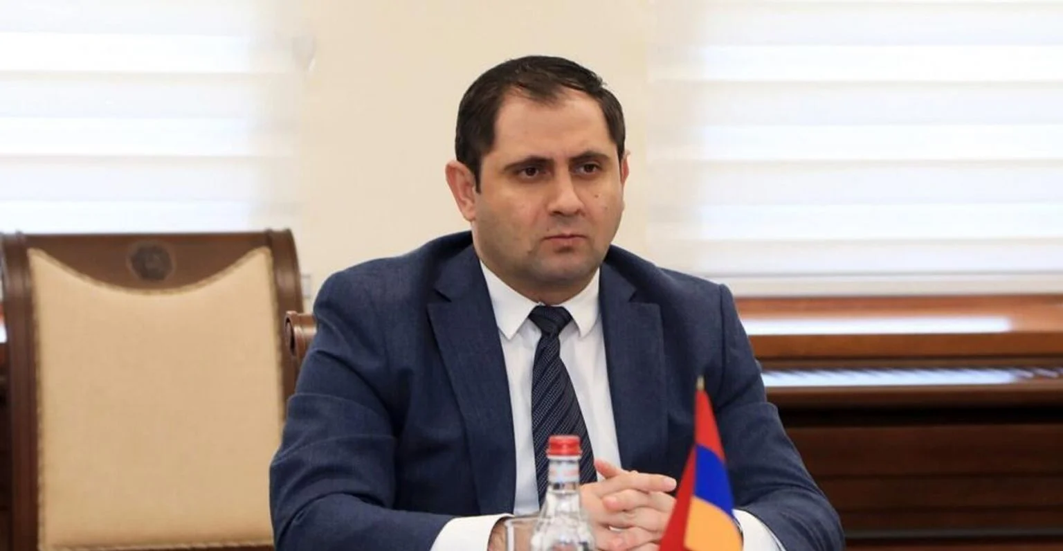 Մանրամասներ Սուրեն Պապիկյան-ՔՊ դռնփակ հանդիպումից․ «ժողովուրդ»