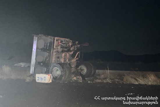 Մանրամասներ Աշտարակ-Գյումրի ավտոճանապարհի խոշոր վթարից․ վարորդները տեղում մահացել են