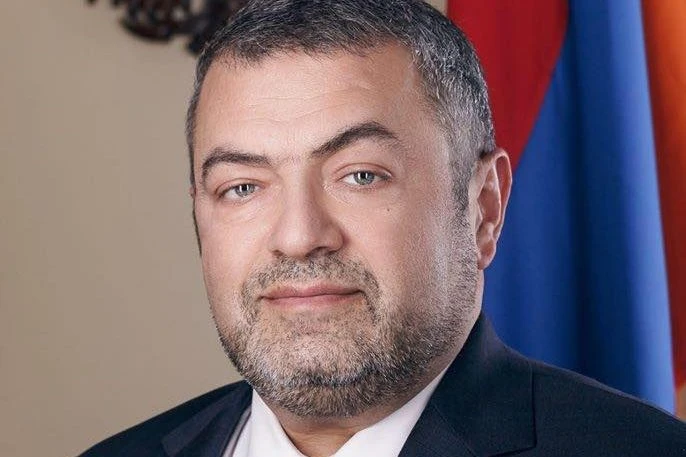 Ո՞վ է ԱԺ արտաքին կապերի վարչության պետ Տիգրան Սեյրանյանը և ի՞նչ ունեցվածք ունի. «Ժողովուրդ»