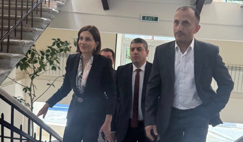 Ավանեսյանը չնախատեսված այց է կատարել Լոռու մարզային հոգենյարդաբանական դիսպանսեր