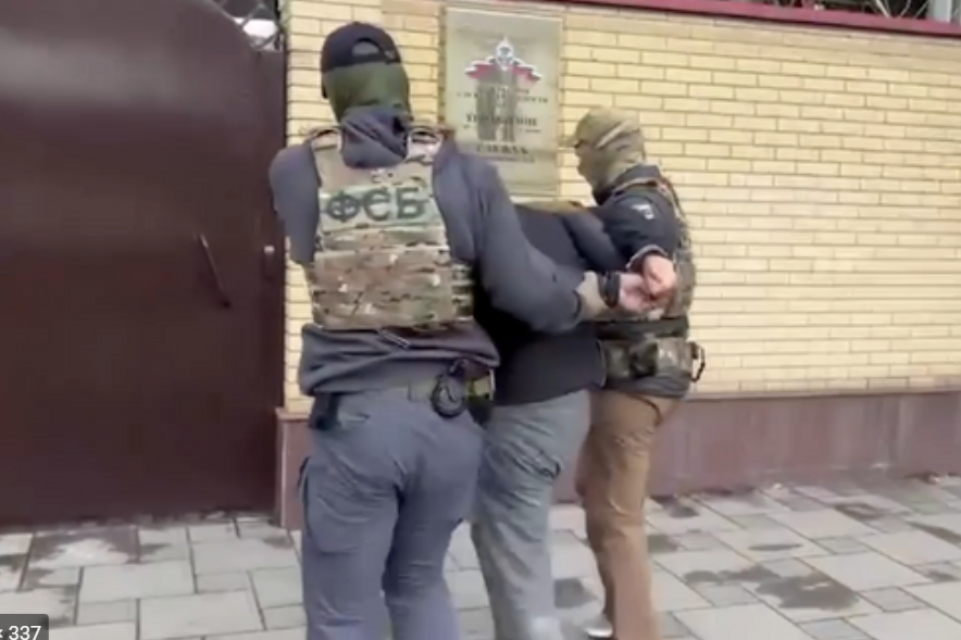 Պյատիգորսկում ահաբեկչություն է կանխվել․ ԱԴԾ-ն հրապարակել է իսլամիստներից մեկի ձերբակալության կադրերը