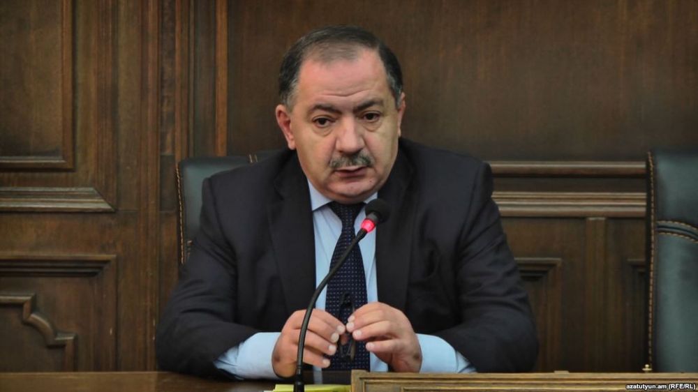 Սափրվելը հետևանքներ էր ունենալու. մի՛ ափսոսացեք, շատ բան չենք կորցրել. Աղվան Վարդանյանը՝ պաշտոնանկությունների մասին
