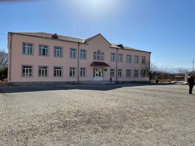 Վերանորոգվել է ԱՀ Ասկերանի շրջանի Իվանյան համայնքի դպրոցը