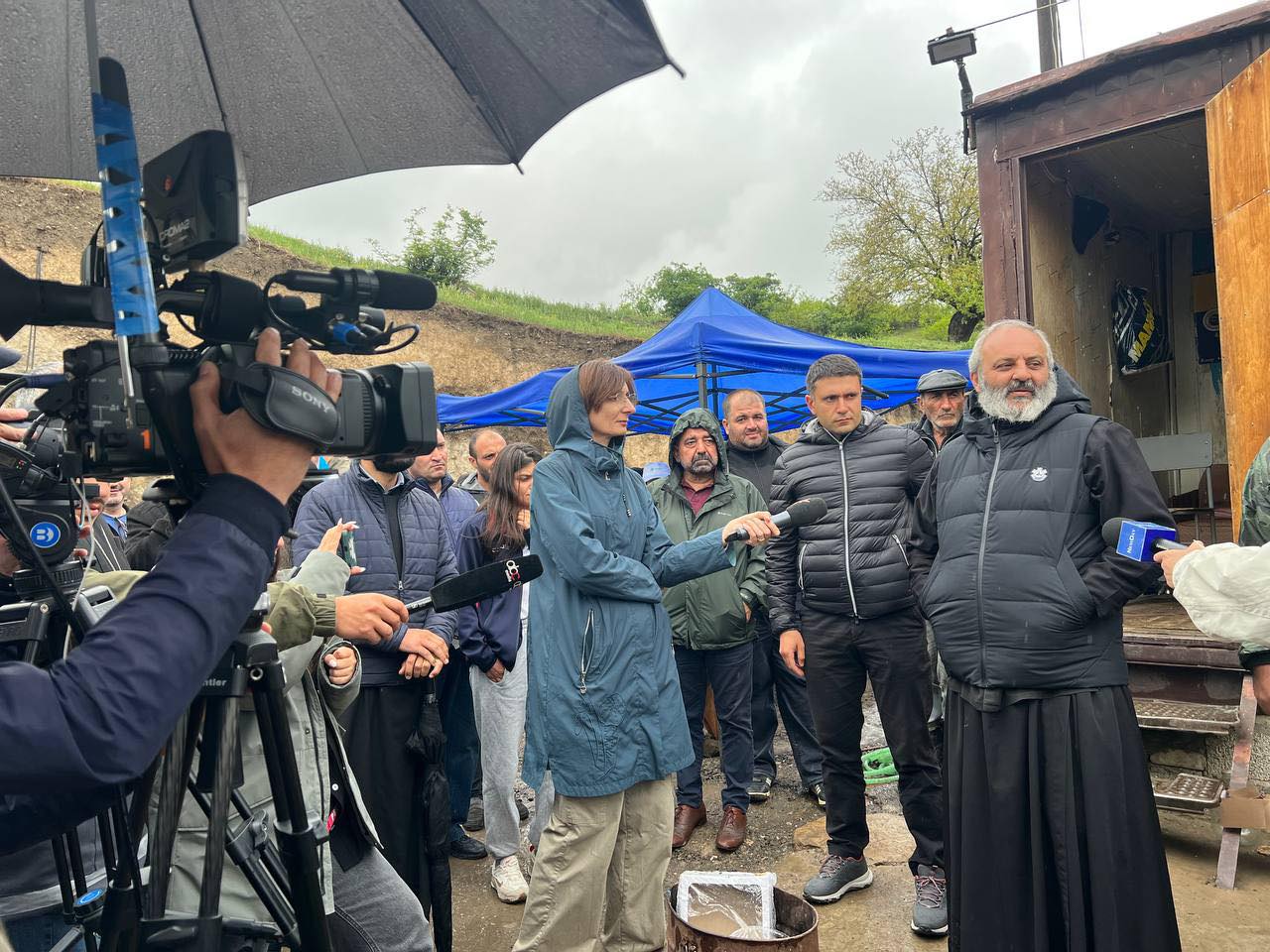 Բագրատ Սրբազանը կառաջնորդի Տավուշից Երևան քայլերթը