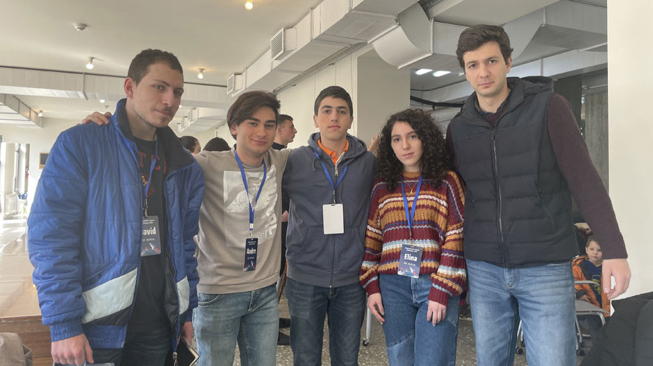 Պատմական թռիչք․ հայ աշակերտների նախագծած սարքը ուղարկվեց տիեզերք