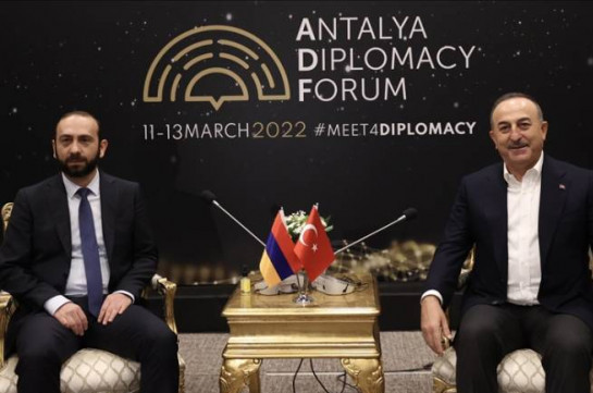 В процессе урегулирования армяно-турецких отношений есть прогресс: Мирзоян надеется на положительные результаты