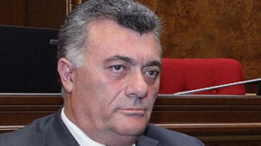 Հայտարարում են, թե նոր մայր օրենք են ընդունում ու դրա բովանդակությունն այսօր քննարկում են թշնամու հետ, Հակոբյան