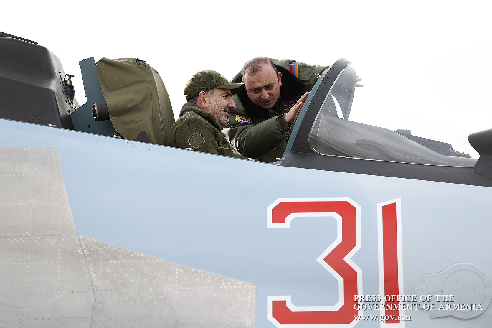 Самолеты Су-30 никогда не вылетали за пределы границ Армении: Пашинян опроверг слухи о передаче СУ-30 России 