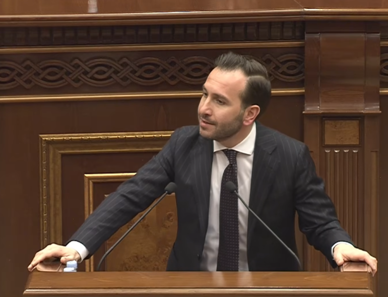 Դուք կուկուռուզ կամ կարկանդակ չե՞ք ուտում, միայն ֆուագրա՞ եք ուտում. Հայկ Կոնջորյանը՝ ընդդիմությանը