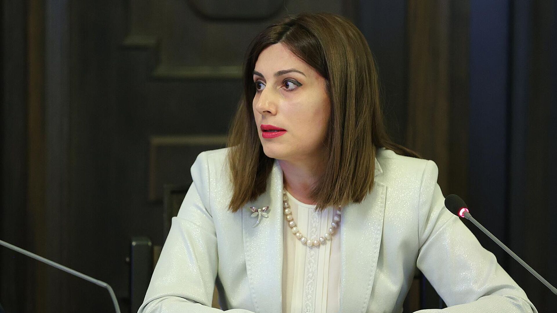 Ղարաբաղում պլանային վիրահատությունների դադարեցումը ճիշտ որոշում է․ առողջապահության նախարար