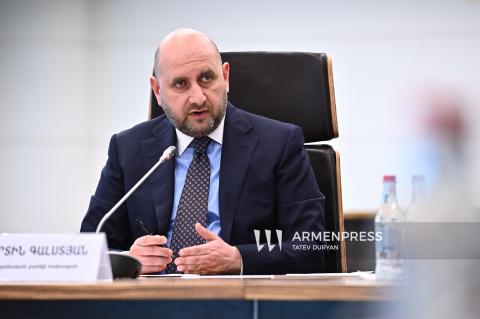 ՀՀ կենտրոնական բանկի նախագահը հիմնավորեց վերաֆինանսավորման տոկոսադրույքն անփոփոխ թողնելու որոշումը