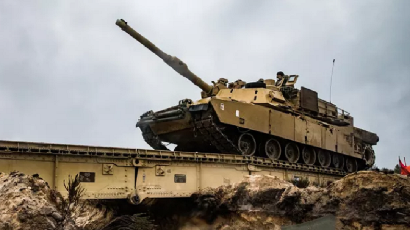 ԱՄՆ-ն Ուկրաինային կմատակարարի Abrams տանկեր առանց գաղտնի զրահապատ խառնուրդի