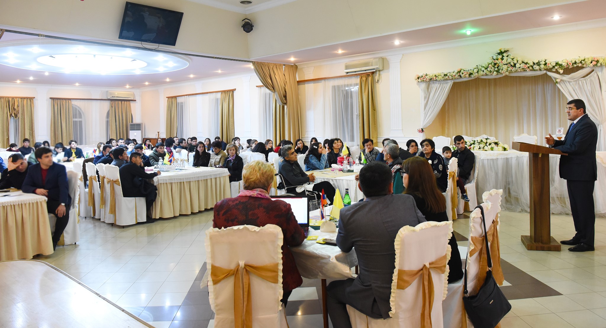 «Արցախի հանրապետական» կուսակցությունը նախագահական ընտրություններում սատարելու է  Արայիկ Հարությունյանի թեկնածությունը