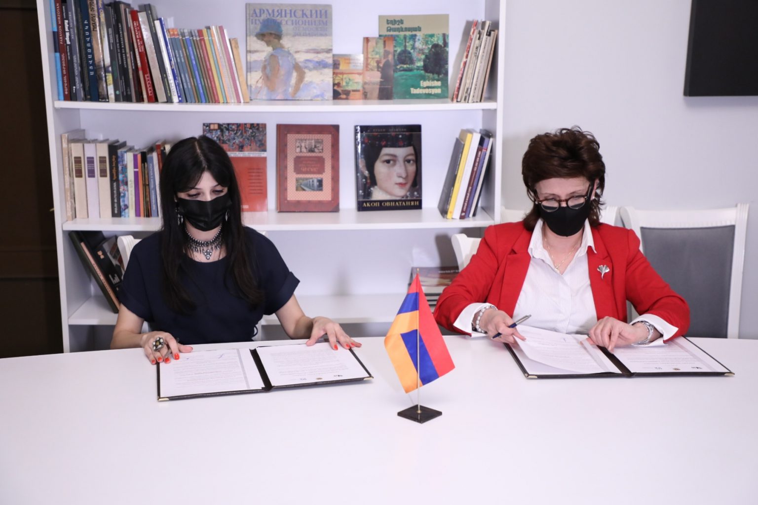 Համագործակցության հուշագիր է ստորագրվել. հայկական կինոարվեստի և կերպարվեստի բացառիկ նմուշները կներկայացվեն նորովի