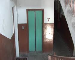  82-ամյա կինը ընկել է վերելակի խցիկի վրա. միայն մեկ օր անց են նրա դին հայտնաբերել. ահասարսուռ դեպք Երեւանում