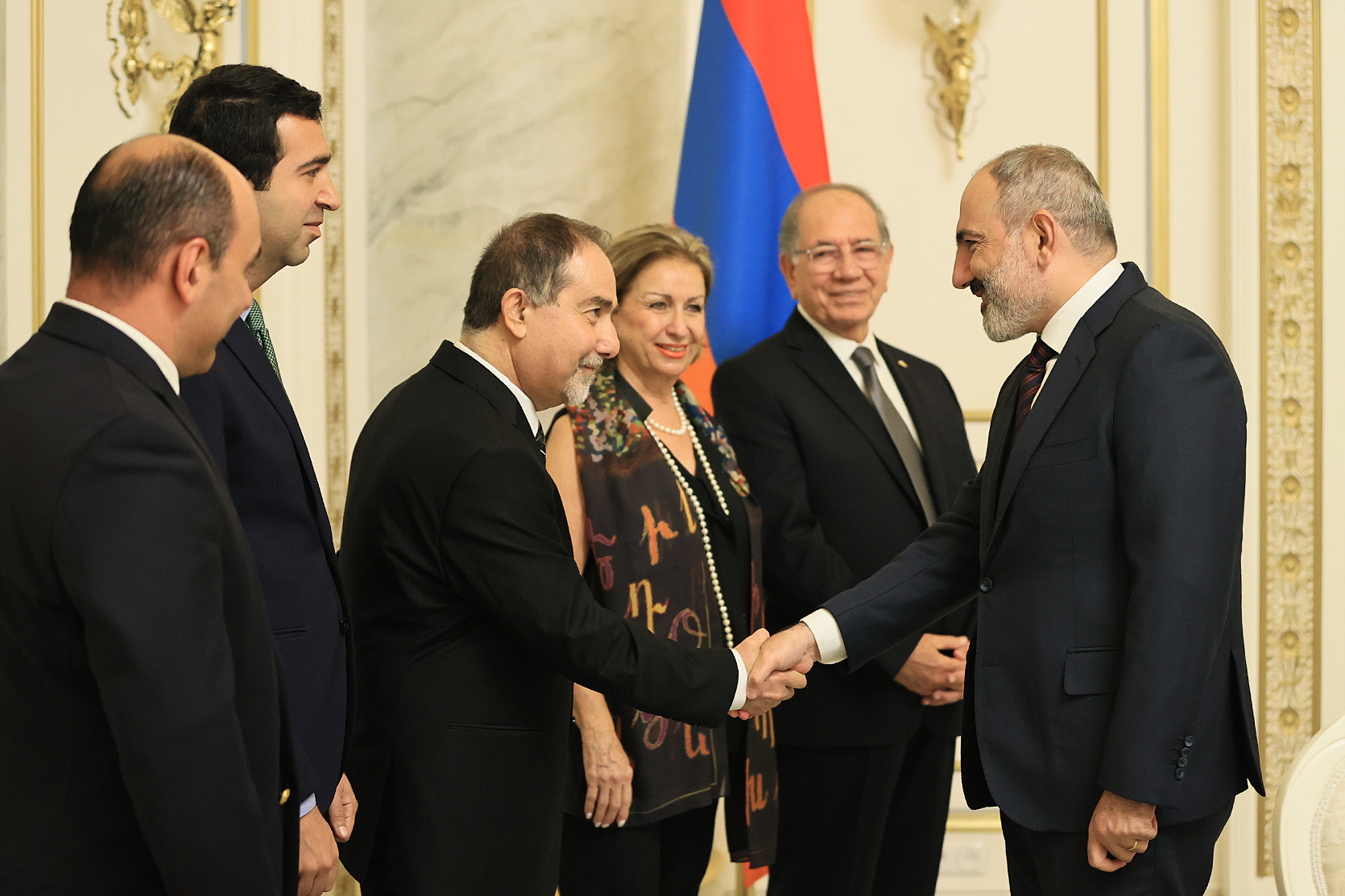 Премьер-министр Пашинян принял представителей Армянской евангелической ассоциации Америки