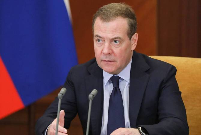 Помощник Медведева разъяснил его пост: Предатели армянского народа будут отправлены в ад