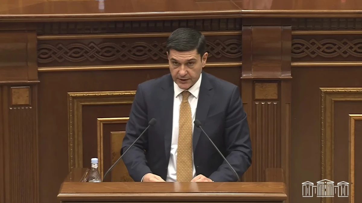 Ազգային ժողովը քննարկում է Կարեն Առուստամյանի թեկնածությունը Հաշվեքննիչ պալատի անդամի պաշտոնում