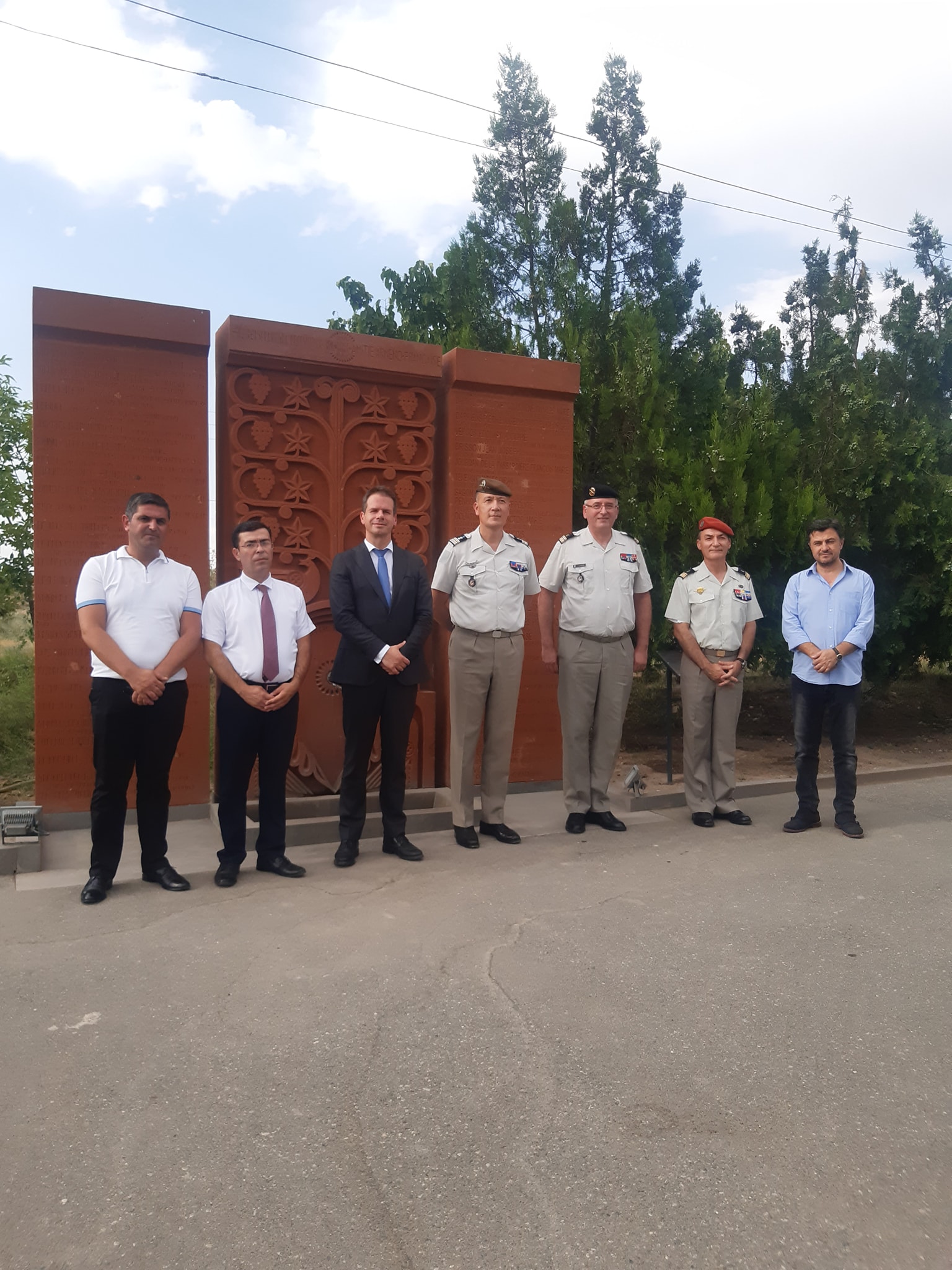 Մուսալեռում հյուրընկալել էին Ֆրանսիայի դեսպանության ռազմական կցորդներին և դեսպանին (լուսանկարներ)