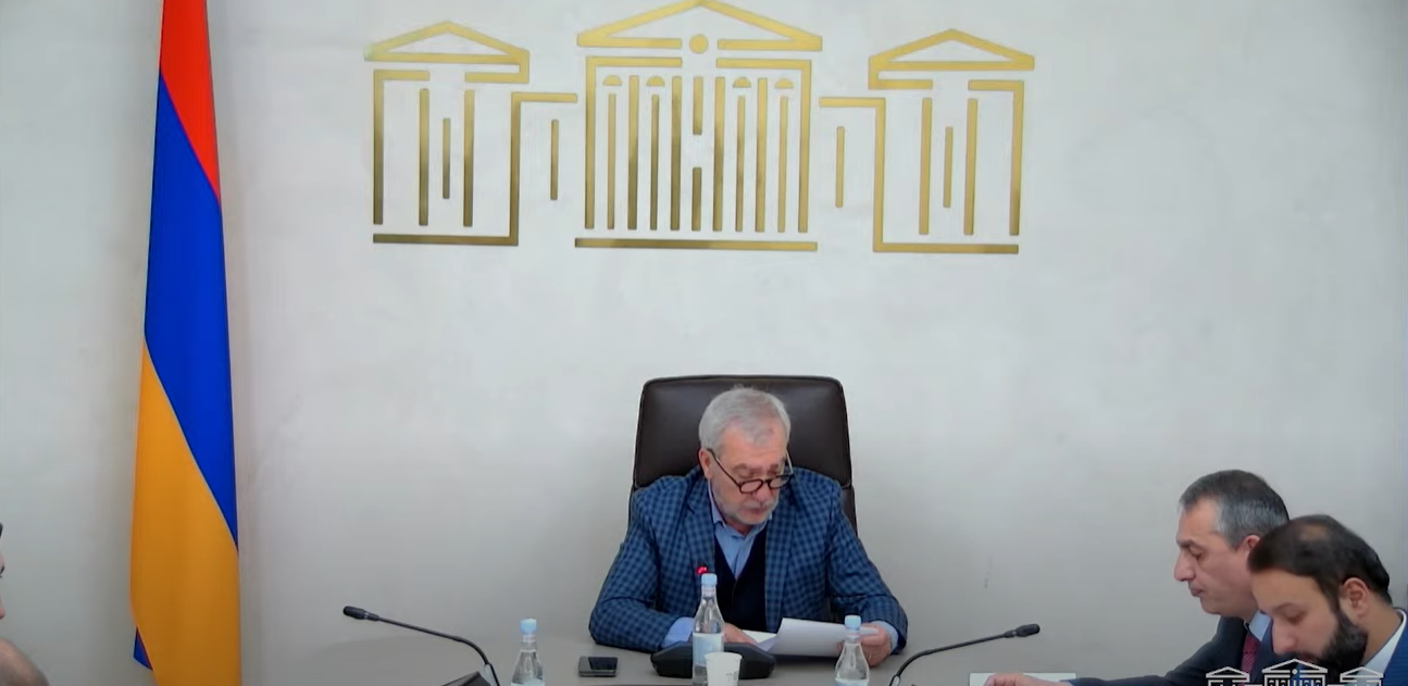 ԱԺ պաշտպանության եւ անվտանգության հարցերի մշտական հանձնաժողովի նիստը․ ուղիղ