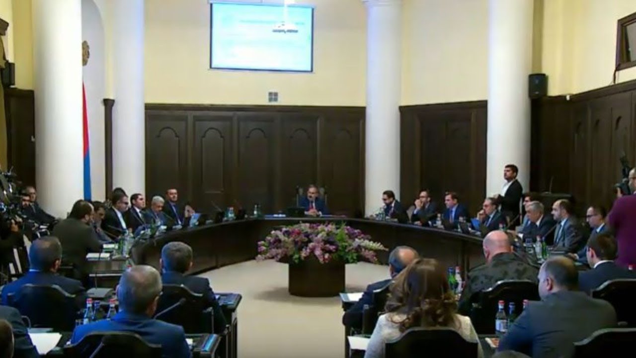 Ոստիկանությունն, իսկապես պետք է փոխվի. վարչապետը շնորհավորեց ոստիկաններին տոնի կապակցությամբ