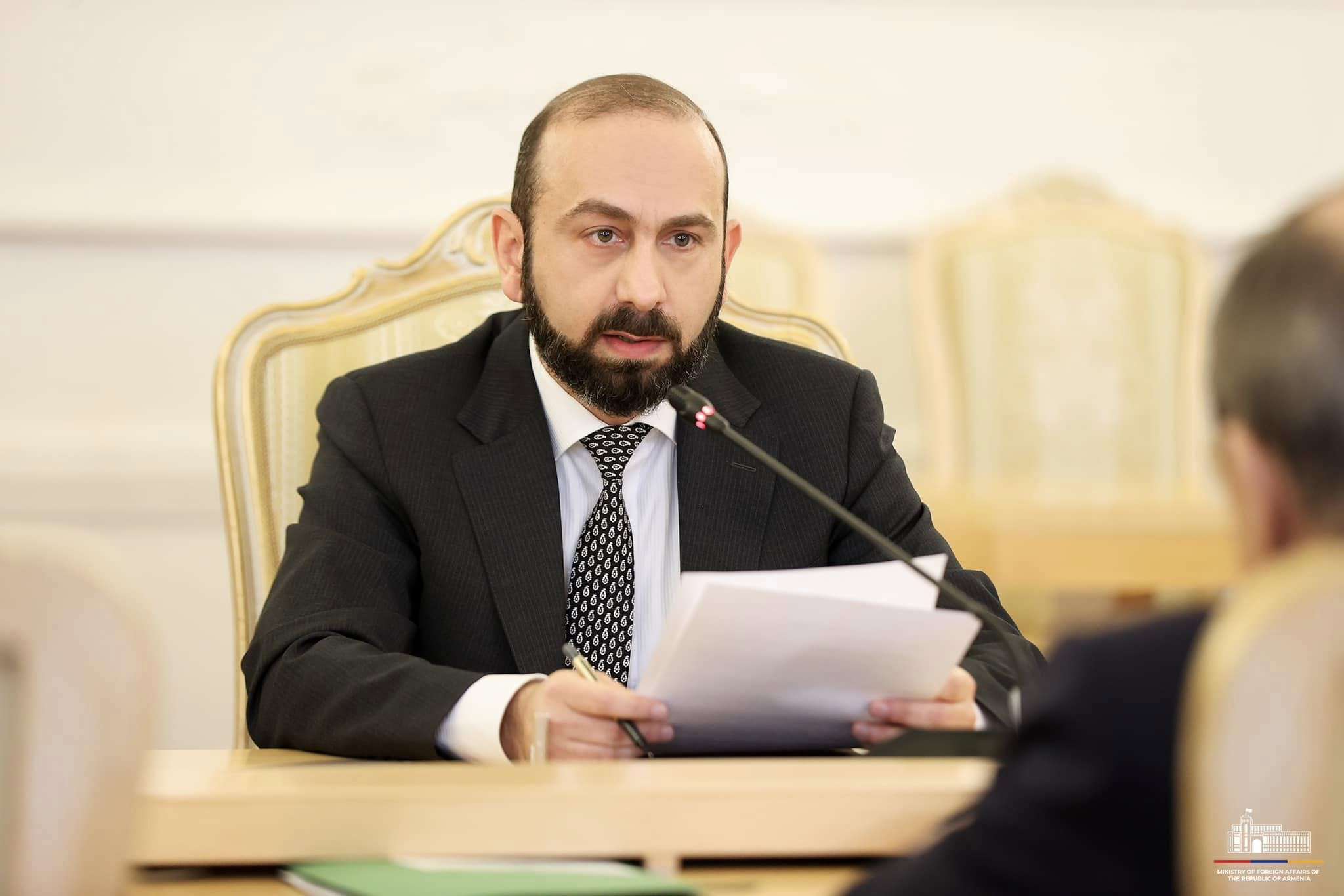 «Ձեզ պետք է հիասթափեցնեմ, պարոն Խաչատրյան». Արարատ Միրզոյան