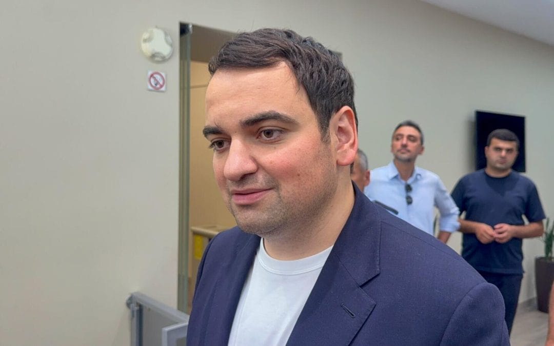 «Թող վերադառնան ու այստեղ ապրեն». Նարեկ Կարապետյանը հիշեցրել է ադրբեջանցիների «վերադարձի» վերաբերյալ իշխանությունների հայտարարությունների մասին