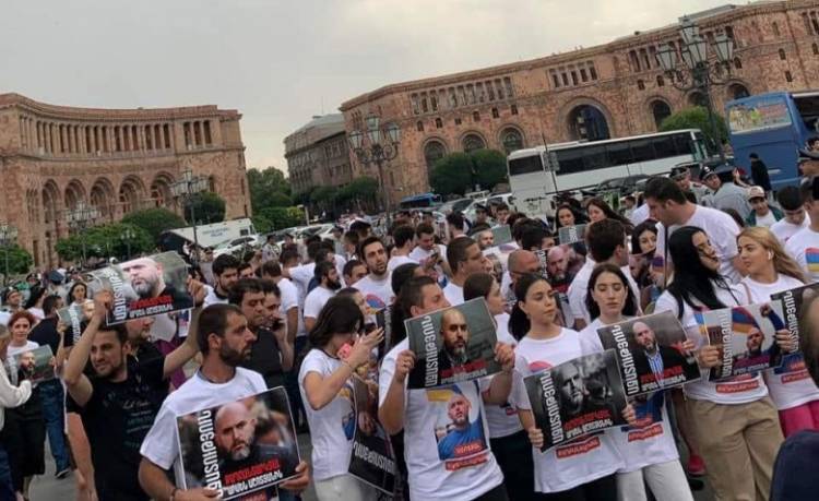 Ինչպե՞ս է Աշոտյանը կալանավայրում ընդունել ՄԻՊ ներկայացուցիչներին․ «Փաստ»