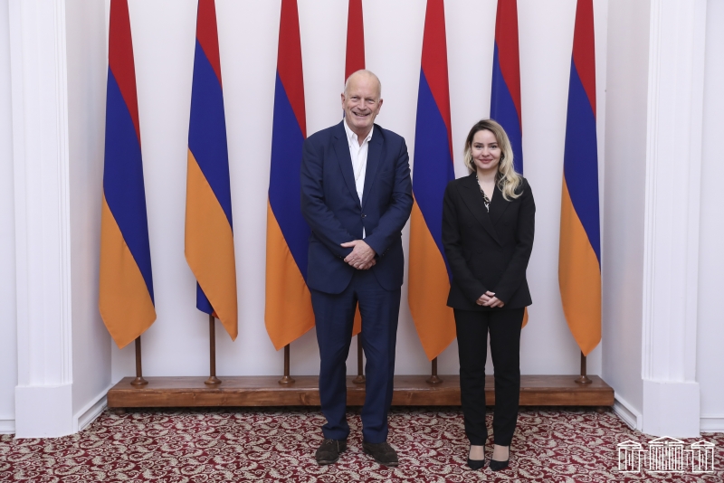 Կարևորվել է տարածաշրջանում խաղաղության հաստատումը. Սոնա Ղազարյանը հանդիպել է հոլանդացի քաղաքական գործչի հետ