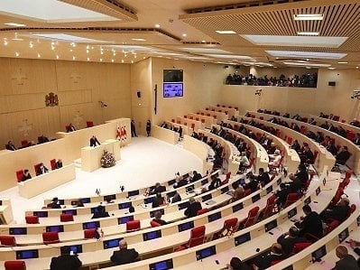 Парламент Грузии принял бюджет с ростом расходов на силовиков на $94 млн в 2024 году