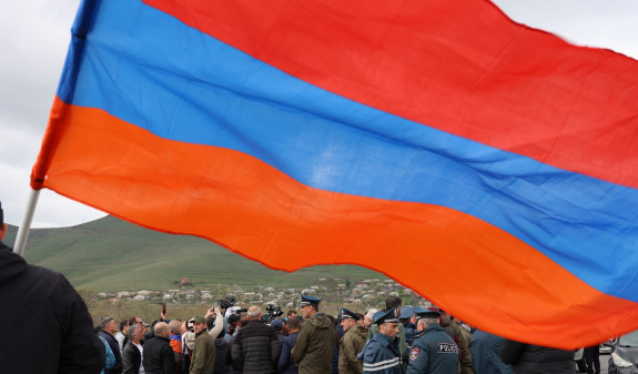 Երթին մասնակցեն՝ պետական աջակցությունից կզրկվեն․ «Հրապարակ»