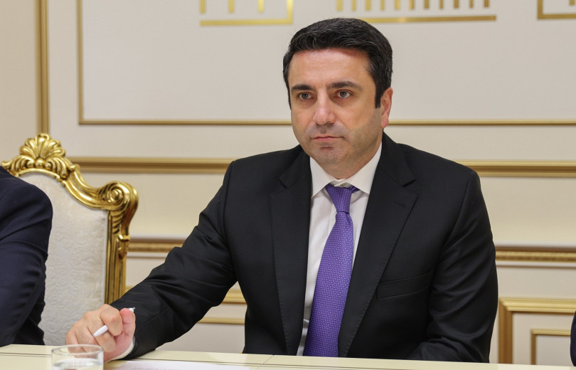 Ակնկալում եմ, որ 2031 թվականին Նիկոլ Փաշինյանը «Քաղաքացիական պայմանագրի» թեկնածուն է լինելու. Ալեն Սիմոնյան