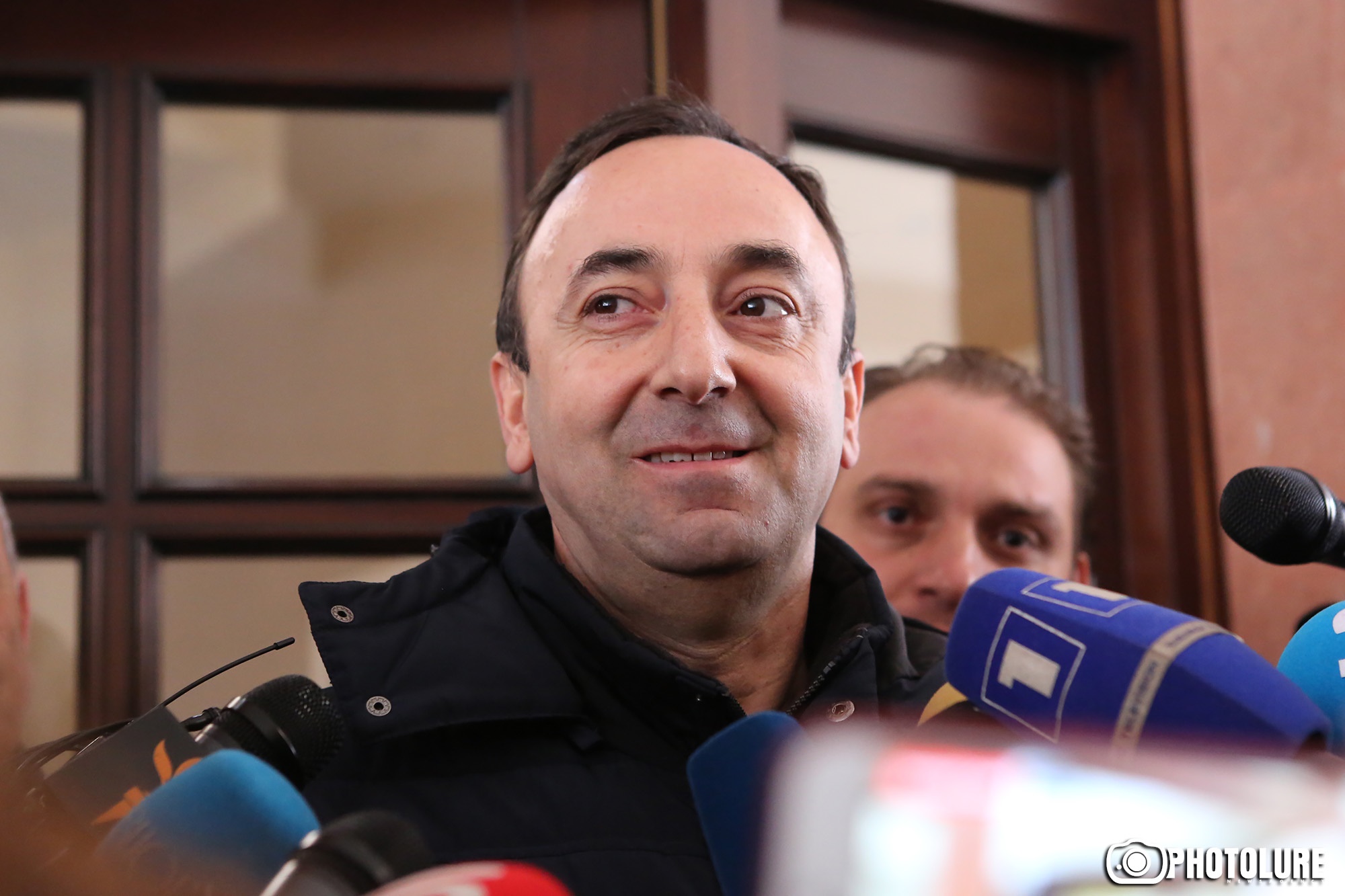 «Իմ քայլի» շարքերում կան մտահոգություններ՝ Թովմասյանի վարկանիշի աննախադեպ աճը կարող է նրան դարձնել ընդհուպ վարչապետ