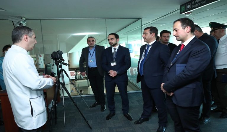Ավինյանը Զվարթնոց օդանավակայանում ծանոթացել է կորոնավիրուսի տարածումը կանխարգելող աշխատանքներին