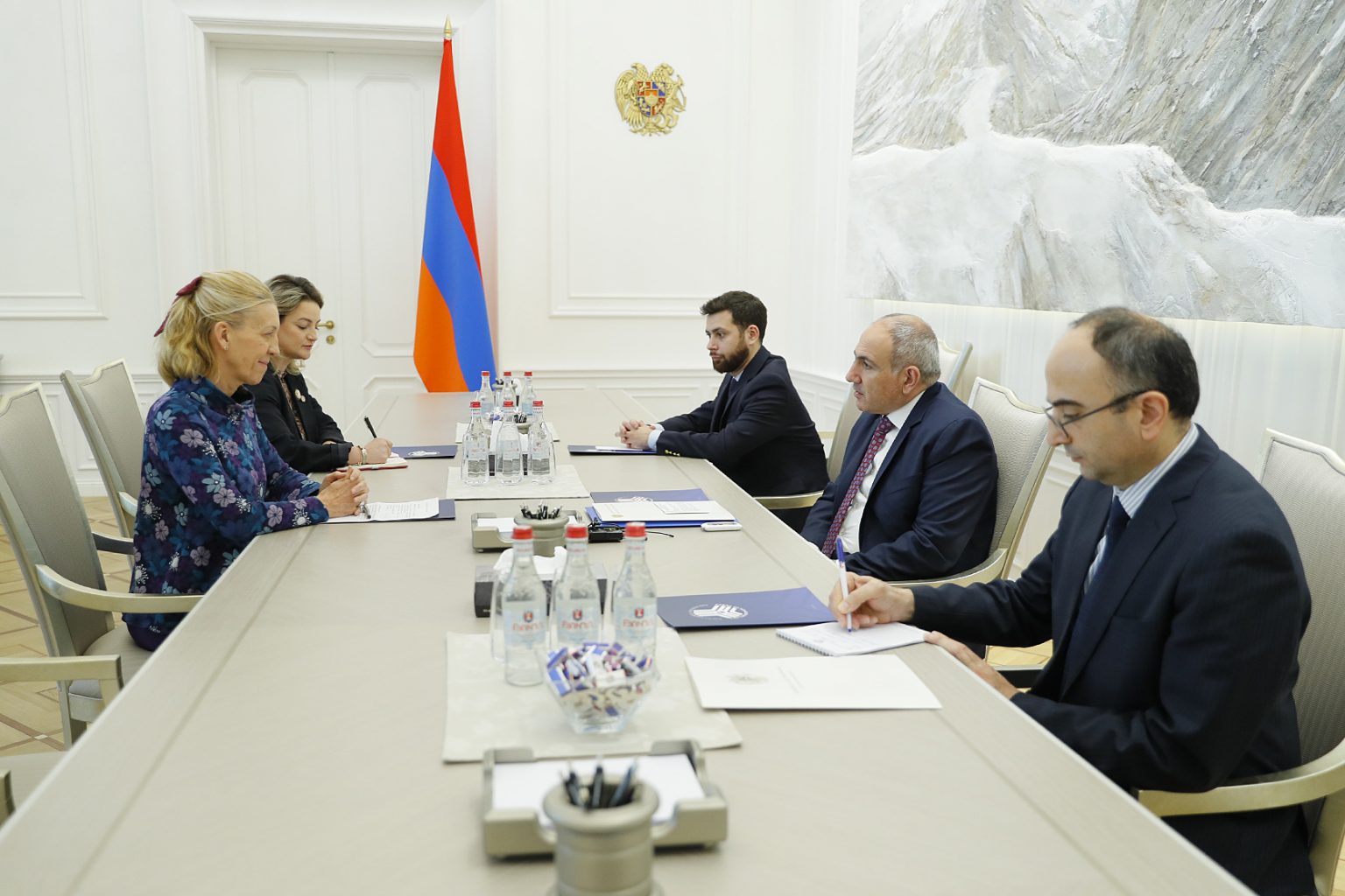 Վարչապետն ընդունել է ՄԱԿ-ի մշտական համակարգողին