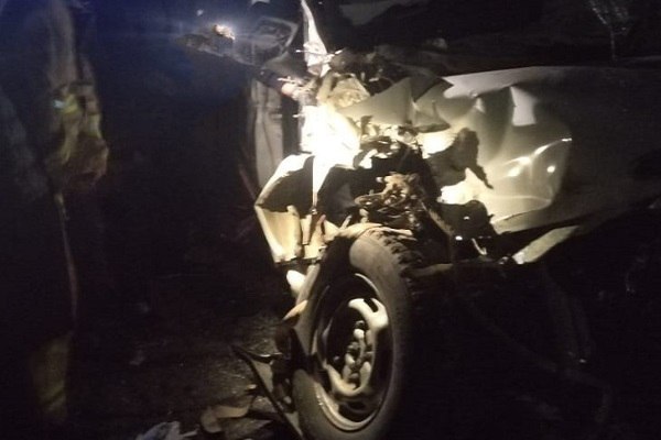 Երևան-Մեղրի ճանապարհին «Ford»-ը բախվել է «ZIL» մակնիշի ավտոմեքենայով քարշակվող ավտոմեքենային․ կա տուժած