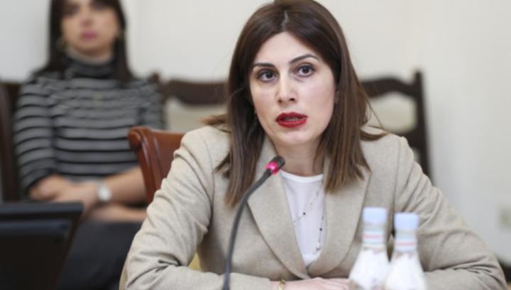 ԵՄ վիզաների ազատականացման շրջանակներում առողջապահական ապահովագրության համակարգի ներդրումը կարևորագույն բաղադրիչ է․ նախարար