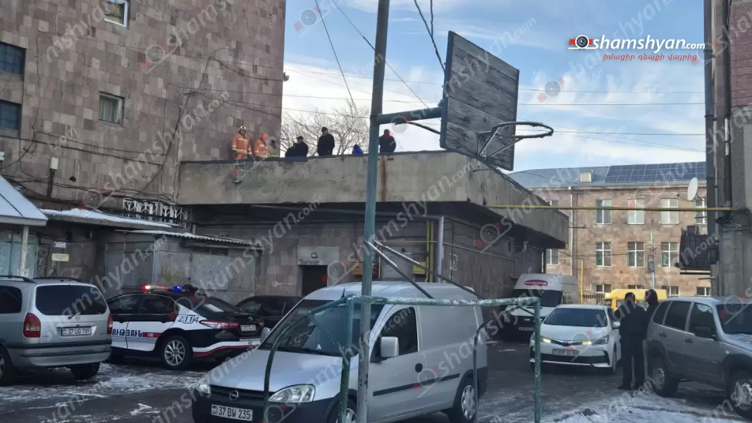 Սևան քաղաքի շենքերից մեկի բակում հայտնաբերվել է տղամարդու մարմին