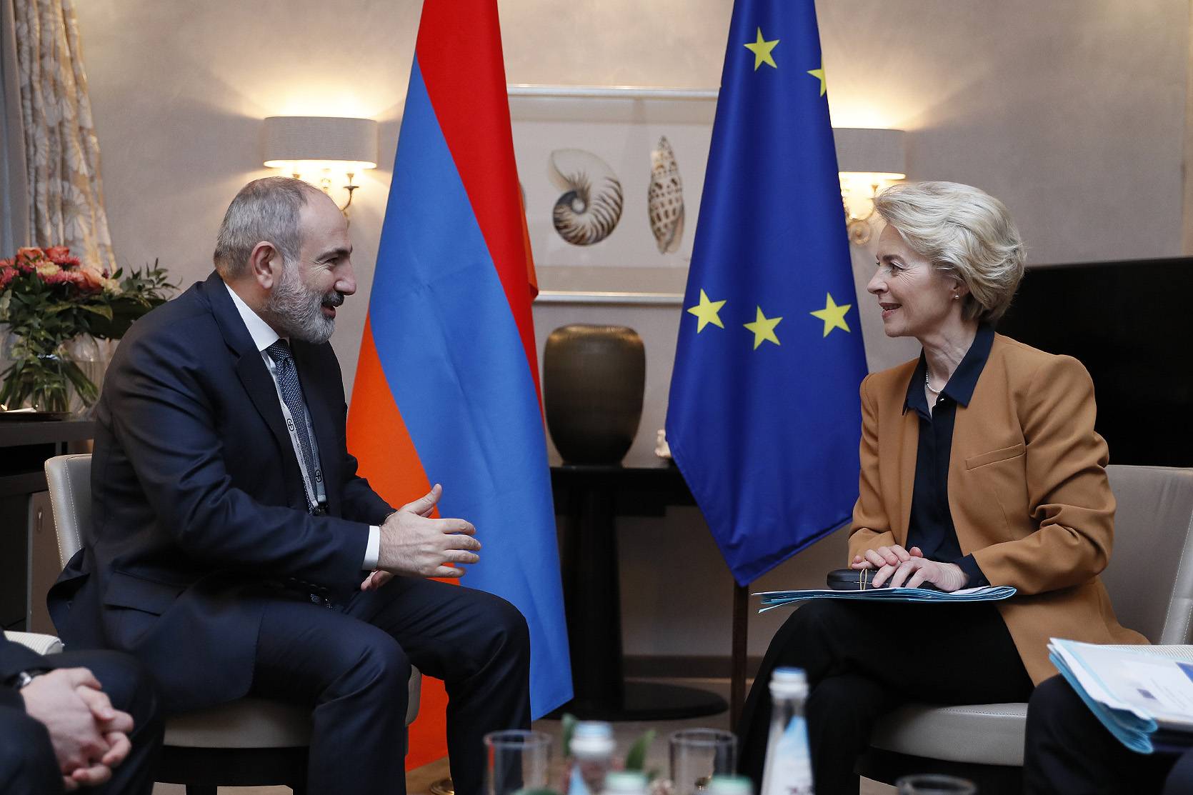 202Никол Пашинян и Урсула фон дер Ляйен обсудили вопросы сотрудничества Армения-ЕС