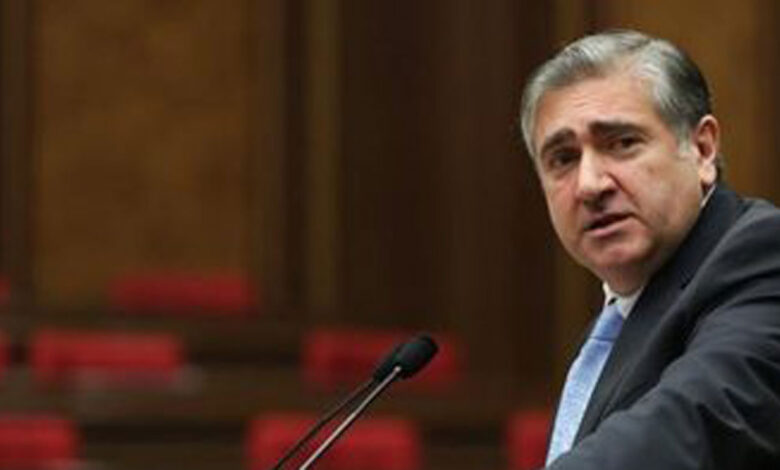 Կոպտորեն խախտում եք ՏԻՄ-երի իրավունքը, պետական մարմինները չպետք է խառնվեն նրանց սեփական եկամտին. Արթուր Խաչատրյան