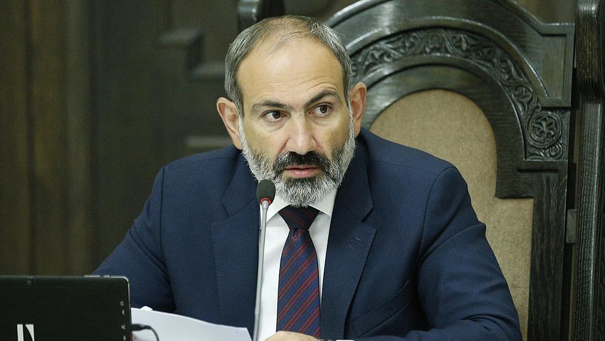 Ժամանում ենք Ելիսեյան պալատ. Փաշինյան