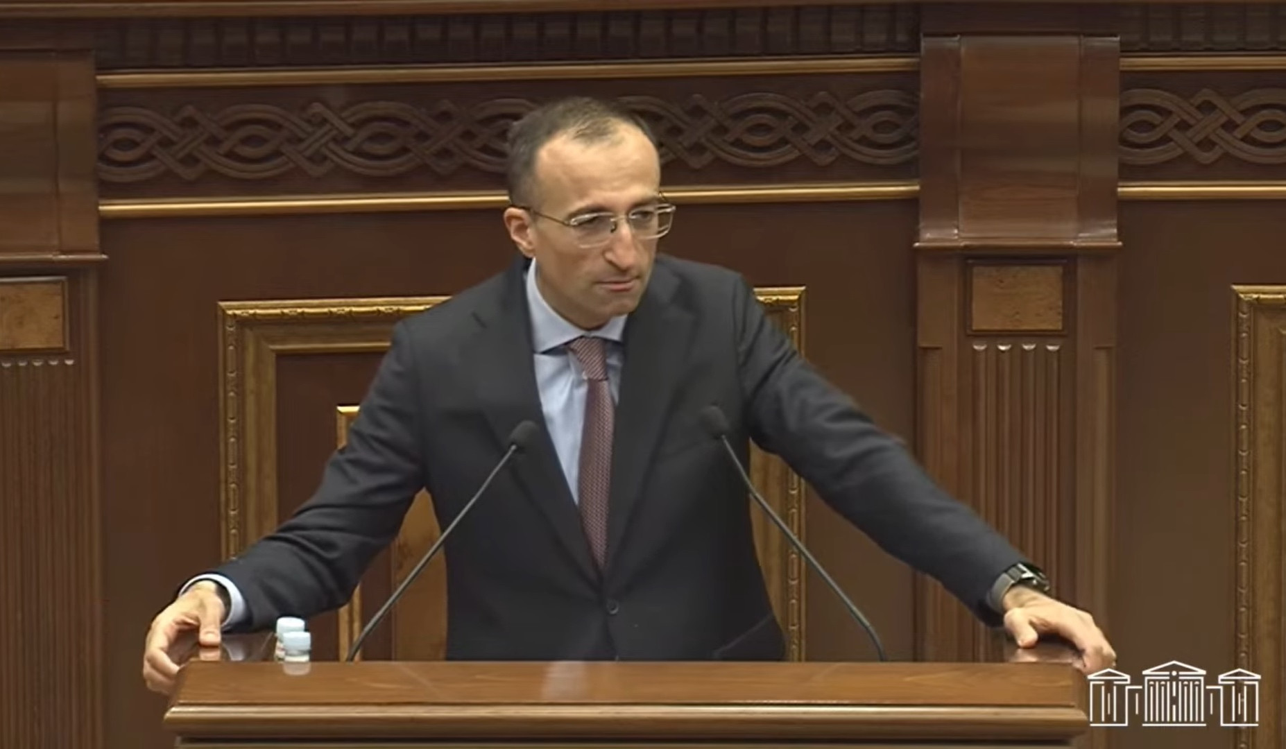 Ստեփանակերտի վառելիքի պահեստում պայթյունի հետևանքով զոհվածների ընտանիքներին հատուկ սոցիալական կարգավիճակ շնորհելու հարցը քննարկվում է. Թորոսյան