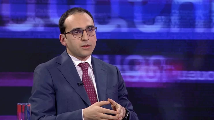 Պաշտոնից հեռանալուց հետո պարզվում է, որ իրենք արդարության առաջամարտիկներն էին. Ավինյանը՝ Քերոբյանի հայտարարության մասին