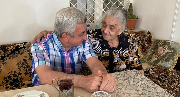 Սերժ Սարգսյանը Արցախում է` հայրական տանը (լուսանկարներ)