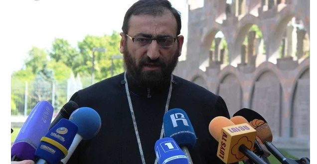 Արշակ արքեպիսկոպոս Խաչատրյանը հրավիրվել է ԱԱԾ. Մայր Աթոռ