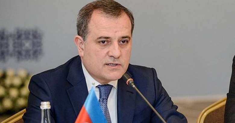 Բաքուն կրկին պահանջում է «ականապատված դաշտերի ճշգրիտ քարտեզները»